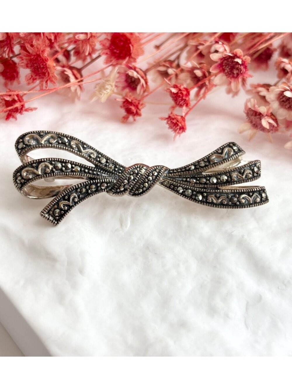 Art Deco Ribboned Bow Shape Marcasite Sterling Silver Vintage 925 Brooch
